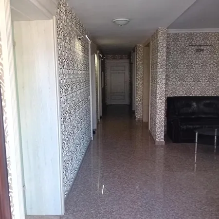 דירה морски диамант וארנה